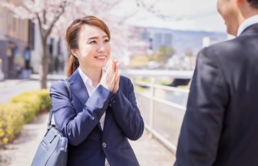 結婚式二次会の幹事の選び方は 誰に頼むべき どんな人を選ぶとうまくいくのか